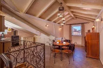 Amoret Hotel